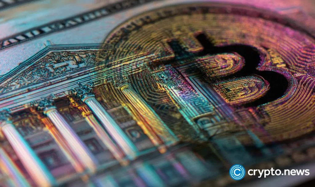 Bitcoin ETFs see second-highest inflow day as BTC price holds above $124K